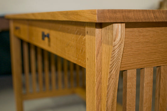 Mission Writing Desk In White Quartered Oak