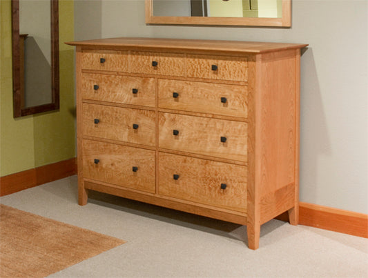 Fresh on the floor : Dunning Kirsten's Dresser