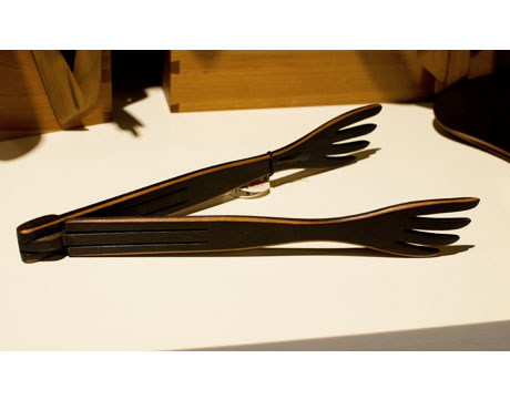 Blackened Salad Tongs