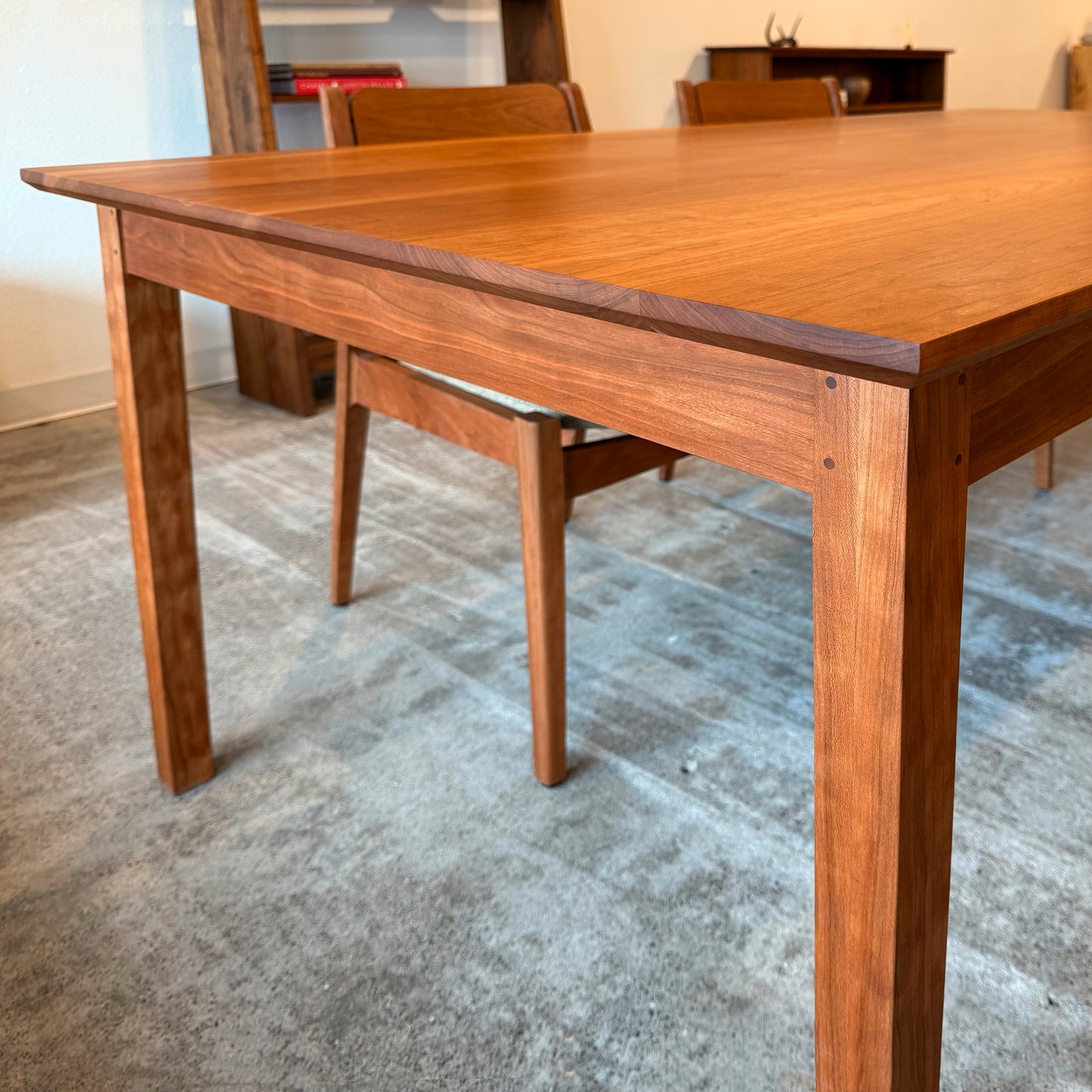 Hideaway - Custom Shaker Dining Table