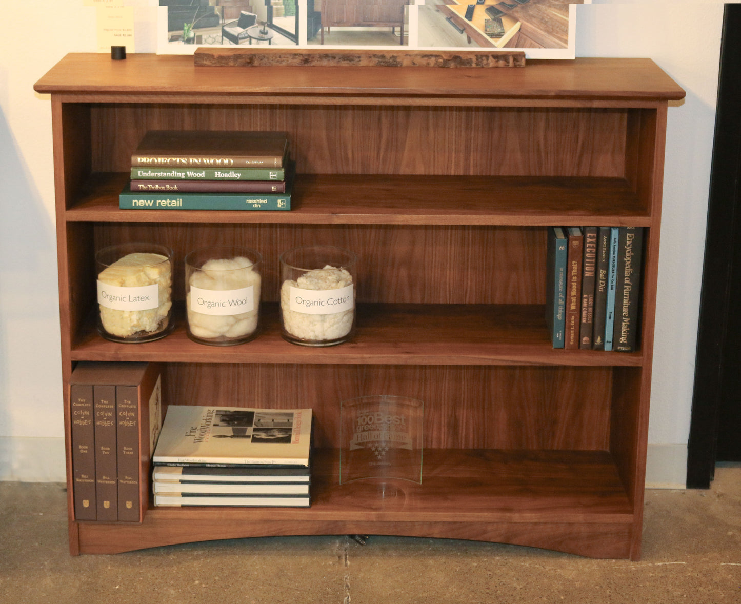 HIDEAWAY - JOINERY BOOKCASE
